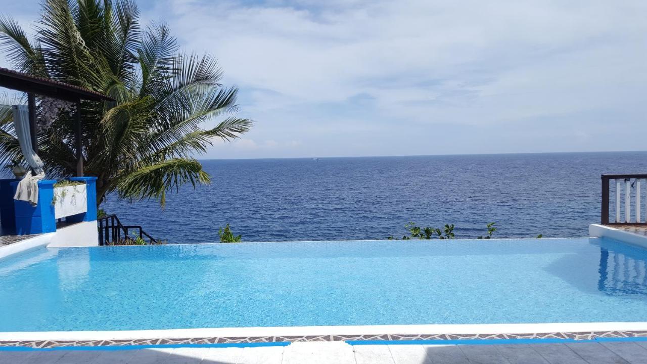 Cliff Haven Resort Jagna エクステリア 写真