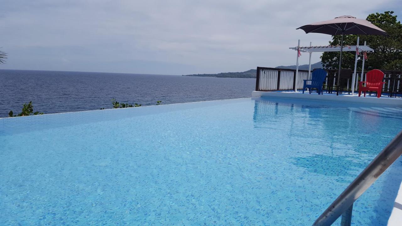 Cliff Haven Resort Jagna エクステリア 写真