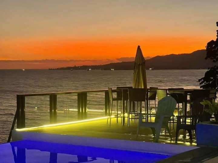 Cliff Haven Resort Jagna エクステリア 写真